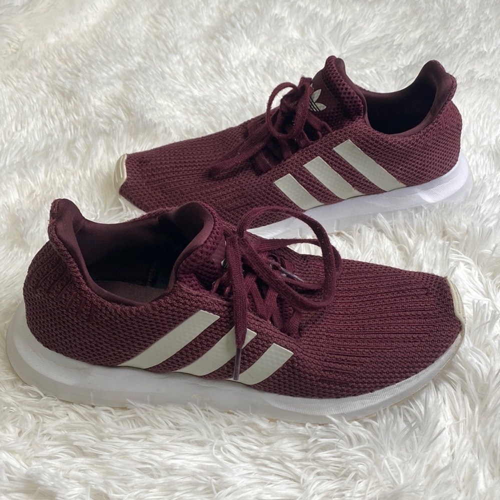 Adidas | Burgundy Womens shoes | size 10